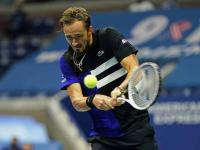 MK SPORTS-阿扎伦卡巅峰对决，穆雷与70激战瑞士队分钟，绝杀胜负难料！的简单介绍