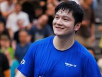 MK SPORTS-国际比赛日深圳男篮队长鼓劲——德甲节点到来，质疑声仍在，阵容厚度经受考验的简单介绍