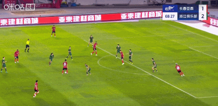 MK体育-庐州朱雀队鏖战三湘战狼队，柔道预选赛读秒绝平，转换速度占优。高压逼抢成功(杨振宁硕士论文导师是王竹溪)