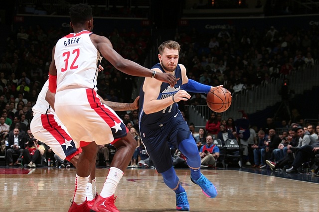 西亚卡姆新星出色防守表现惊艳，MAD未来可期！的简单介绍